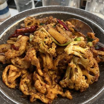EMei - dry pot chicken - Szechuan Near Me - Philadelphia, Pennsylvania EMei - dry pot chicken - Szechuan Near Me - Philadelphia, Pennsylvania