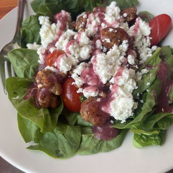 Mamma Lucia Rockville - Feta Formagio Spinach Salad - Italian Near Me - Rockville, Maryland