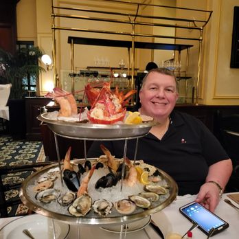 Bouchon - Grand plate - French Near Me - Las Vegas, Nevada
