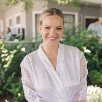Willow & Gold - Hair Salons Near Me - Alamo, California