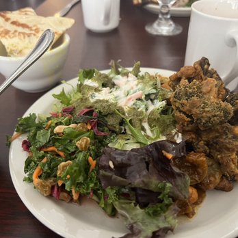 Indian Aroma Bistro - Vegan side serving salad Mixed Vegetable Pakoras mint Tamarind Chutney - Indian Near Me - Hendersonville, North Carolina Indian Aroma Bistro - Vegan side serving salad Mixed Vegetable Pakoras mint Tamarind Chutney - Indian Near Me - Hendersonville, North Carolina