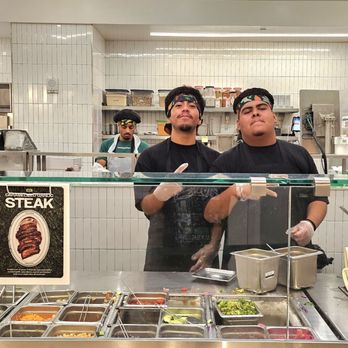 sweetgreen - Healthy Salads, Wraps, and Bowls - Staff - Salad Near Me - Mountain View, California
