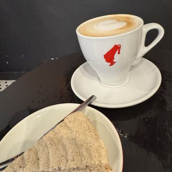 Zuri Coffee - Hazelnut Tart and cappuccino - Coffee & Tea Near Me - New York, New York