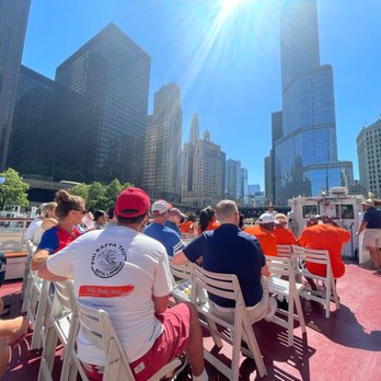Shoreline Sightseeing - Architectural Tours Near Me - Chicago, Illinois Shoreline Sightseeing - Architectural Tours Near Me - Chicago, Illinois