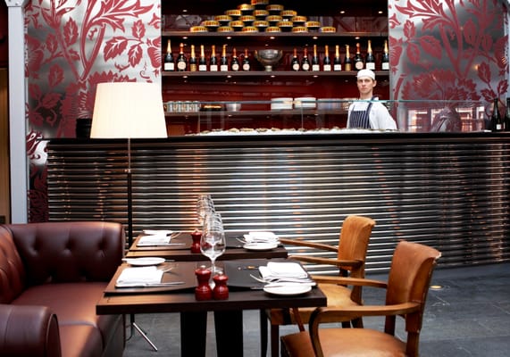 Bluebird Chelsea by null