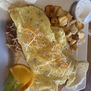 Buzzard's Roost Grill & Pub - Huevos Rancheros with some substitutions - Seafood Near Me - Key Largo, Florida