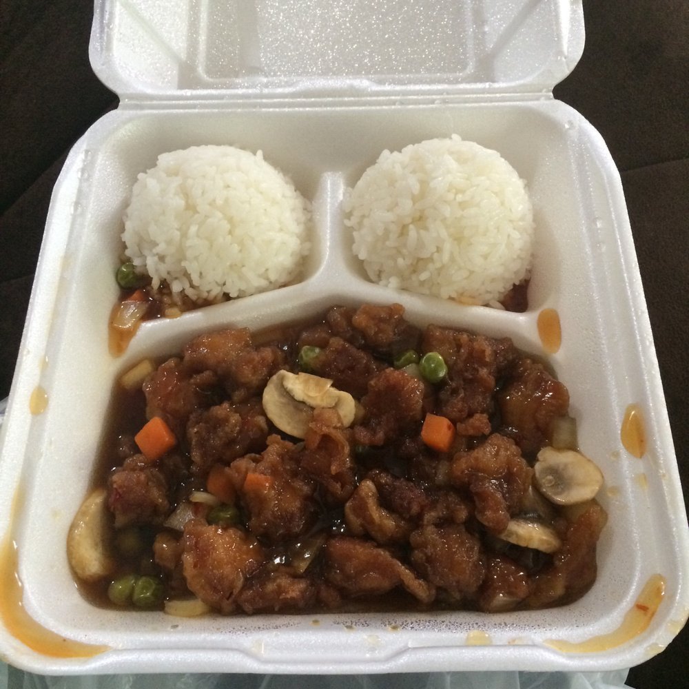 Lunch special #6 General Chicken Lunch special #6 General Chicken