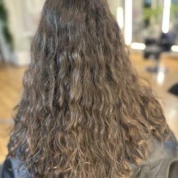 Illumi Salon - Before - Hair Salons Near Me - Mountain View, California Illumi Salon - Before - Hair Salons Near Me - Mountain View, California