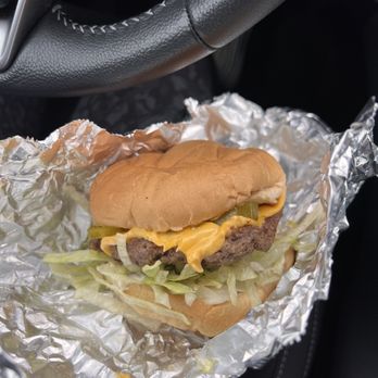 Fat Andy's Burger - Cheese burger - Burgers Near Me - Southport, North Carolina