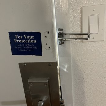 Motel 6 - Safety lock was broken and useless. Felt very unsafe - Hotels Near Me - King City, California Motel 6 - Safety lock was broken and useless. Felt very unsafe - Hotels Near Me - King City, California