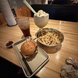 Wagyu Smash  BOOZY Bananas Foster Shake Fries