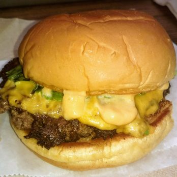 Shake Shack Birmingham - Single shack burger minus tomatoes. - Burgers Near Me - Birmingham, Alabama Shake Shack Birmingham - Single shack burger minus tomatoes. - Burgers Near Me - Birmingham, Alabama