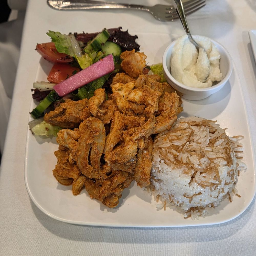 Beit Zaytoon - Chicken shawarma with Greek salad, sautéed vegetables and rice. - Lebanese Near Me - West Hempstead, New York