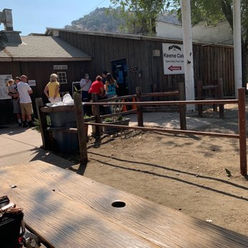 Keene Cafe - Order outside - Diners Near Me - Keene, California
