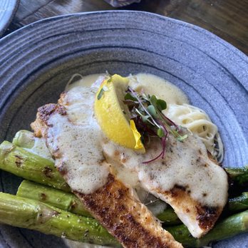 Harry T's - Grouper - Seafood Near Me - Destin, Florida Harry T's - Grouper - Seafood Near Me - Destin, Florida