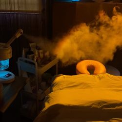 Emily’s facial & Lash bar
