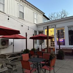 Brickside Pizza - Outside