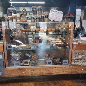 Blueprint Cafe Lounge - Cafes Near Me - Newark, New Jersey