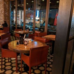 JOEY Southcenter - Indoor dining