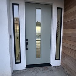 Castlehouse Construction - Masonite Fiberglass Entry door
