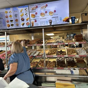 McGaugh's Donuts - Donut display - Donuts Near Me - Madison, Tennessee