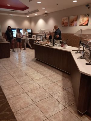 Comfort Suites Maingate East by null