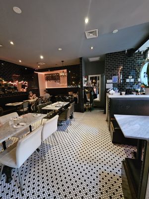 Kitchen 79 by null