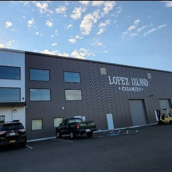 Lopez Island Creamery - Outside - Ice Cream & Frozen Yogurt Near Me - Anacortes, Washington Lopez Island Creamery - Outside - Ice Cream & Frozen Yogurt Near Me - Anacortes, Washington