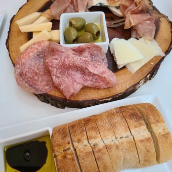 IL Tappo - Antipasta....yum - Italian Near Me - Honolulu, Hawaii IL Tappo - Antipasta....yum - Italian Near Me - Honolulu, Hawaii