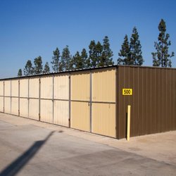 Derrel's Mini Storage