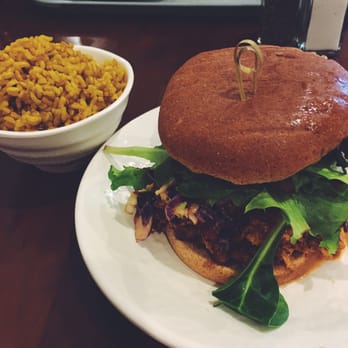 Sunflower Cafe - Regular bbq sandwich, GET IT - Cafes Near Me - Nashville, Tennessee Sunflower Cafe - Regular bbq sandwich, GET IT - Cafes Near Me - Nashville, Tennessee