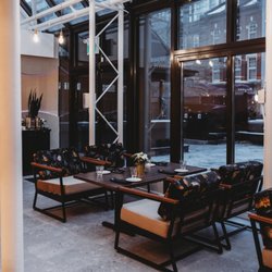 Conversate Steak & Seafood - Unique styling