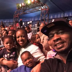 Universe Soul Circus - Mi familia