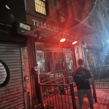 Treasure Club - Cocktail Bars Near Me - New York, New York Treasure Club - Cocktail Bars Near Me - New York, New York
