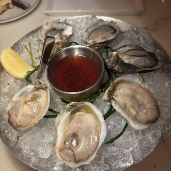 Barclay Prime - Oysters on the Half Shell - Steakhouses Near Me - Philadelphia, Pennsylvania Barclay Prime - Oysters on the Half Shell - Steakhouses Near Me - Philadelphia, Pennsylvania