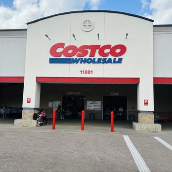 Costco - Storefront. - Wholesale Stores Near Me - Royal Palm Beach, Florida Costco - Storefront. - Wholesale Stores Near Me - Royal Palm Beach, Florida