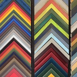 Darrah's Custom Picture Framing And Design