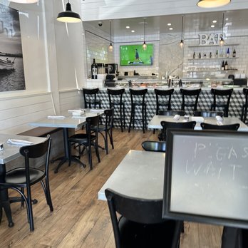 Shiroi Sushi - the interior of a restaurant - Sushi Bars Near Me - Los Gatos, California Shiroi Sushi - the interior of a restaurant - Sushi Bars Near Me - Los Gatos, California