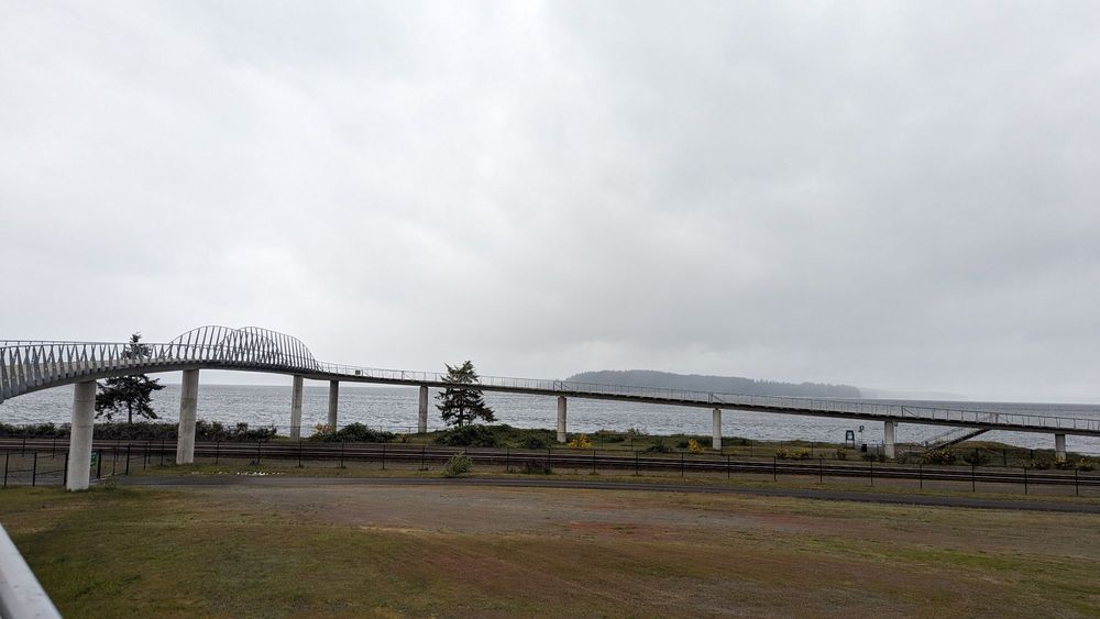 Grandview Chambers Bay Bike and Hike Trail