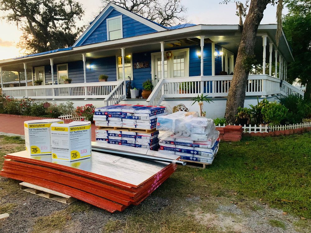 Slide of United Roofing Supply