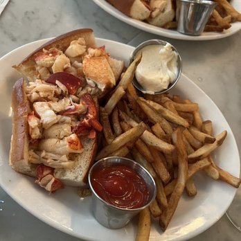 Neptune Oyster - Maine Lobster Roll Sandwich - Seafood Near Me - Boston, Massachusetts Neptune Oyster - Maine Lobster Roll Sandwich - Seafood Near Me - Boston, Massachusetts