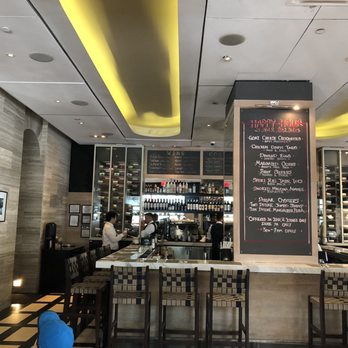 Sarabeth's - Bar area - Breakfast & Brunch Near Me - New York, New York
