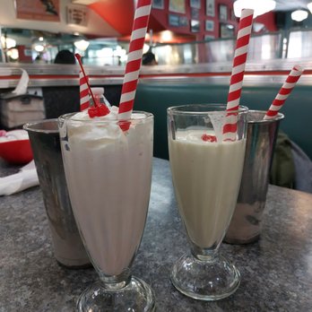 Zak's Diner - Strawberry and Banana Milkshakes FTW! - Diners Near Me - Ottawa, Ontario Zak's Diner - Strawberry and Banana Milkshakes FTW! - Diners Near Me - Ottawa, Ontario