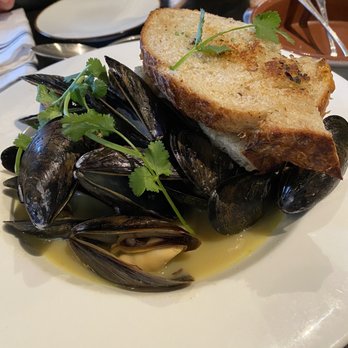 On Swann - Mussels - Bars Near Me - Tampa, Florida