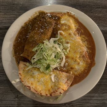 XJ's Casa Reynoso - Combination Plate 1 - Mexican Near Me - Gilbert, Arizona