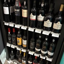 Metro Wine & Spirits