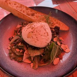 Lakeshore Sport & Fitness - Burrata salad
