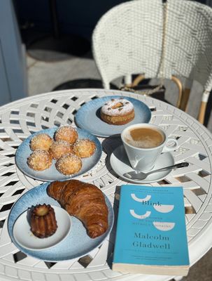 Ludivine Paris Bakery by null