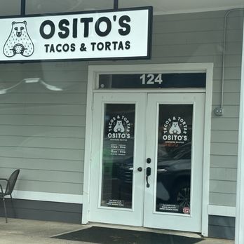 Osito’s Tacos & Tortas - Front door - Mexican Near Me - Cornelius, North Carolina Osito’s Tacos & Tortas - Front door - Mexican Near Me - Cornelius, North Carolina