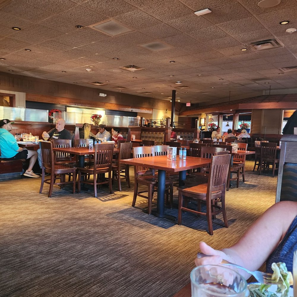 Red Lobster - Inside - Seafood Near Me - Scottsdale, Arizona Red Lobster - Inside - Seafood Near Me - Scottsdale, Arizona